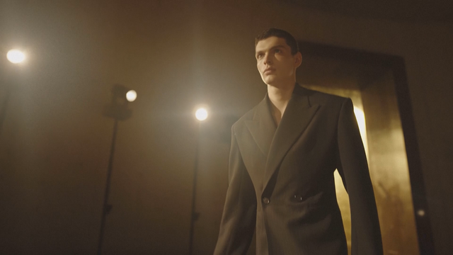 Saint Laurent trình làng BST Nam Thu Đông 2026 - Ảnh 1.