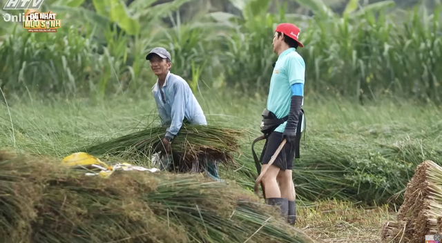 Đệ nhất mưu sinh - Tập 4: Huy Khánh bất ngờ ngất xỉu trong lúc làm việc tại ruộng lác - Ảnh 3.