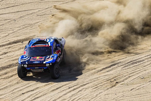 Khởi tranh Giải đua xe Dakar Rally 2026 - Ảnh 1.
