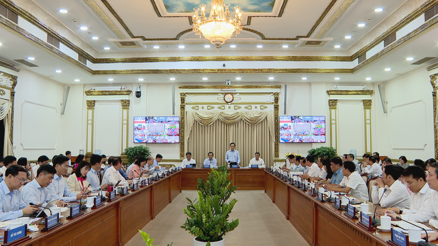 Tổng kết kinh tế - xã hội TP. Hồ Chí Minh 2025: GRDP đạt 7,53%, xuất khẩu vượt 95 tỷ USD - Ảnh 1.