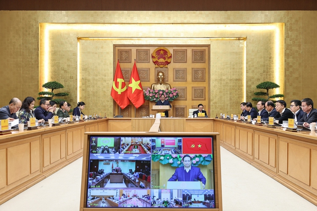 Thủ tướng: Hỗ trợ thêm 5 - 10 triệu đồng với các hộ dân được xây, sửa nhà sau thiên tai - Ảnh 7.