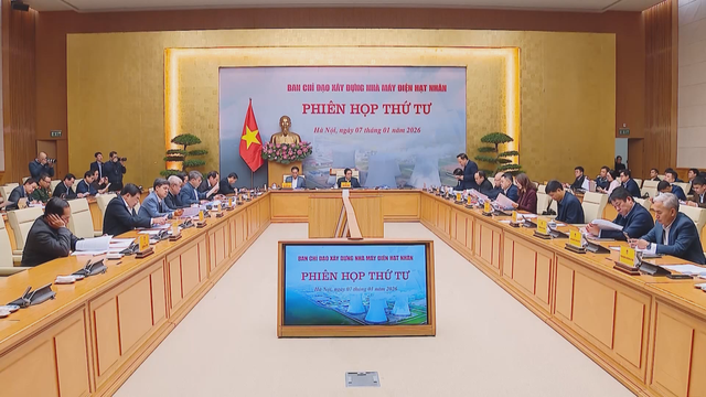 Thời sự trưa HTV 8/1/2026 I Venezuela: Cuộc tập kích của Mỹ khiến ít nhất 100 người thiệt mạng - Ảnh 2.