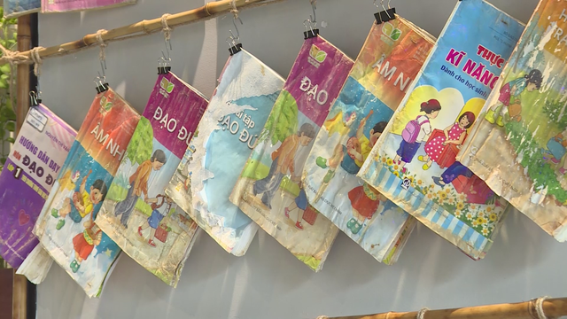 Gửi tấm lòng phương Nam đến 7 điểm trường vùng lũ Khánh Hòa - Ảnh 1.