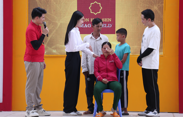 Những đứa trẻ hiểu chuyện khiến Bạch Công Khanh, Phương Anh đau lòng - Ảnh 4.