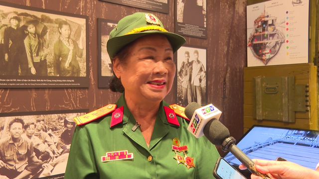 Trưng bày "Thời thanh xuân trên tuyến đường 1C huyền thoại": Ký ức bi tráng của tuổi trẻ miền Nam - Ảnh 1.