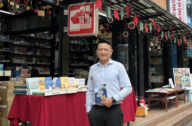 Sách mới "Ngân hàng số" - Ngành ngân hàng trong kỷ nguyên công nghệ - Ảnh 2.