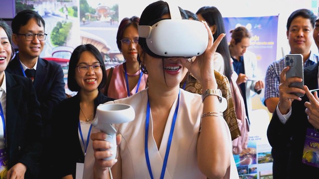 TP. Hồ Chí Minh đẩy mạnh đột phá thể chế, dẫn dắt đổi mới sáng tạo và chuyển đổi số - Ảnh 1.