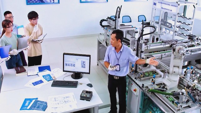 TP. Hồ Chí Minh đẩy mạnh đột phá thể chế, dẫn dắt đổi mới sáng tạo và chuyển đổi số - Ảnh 10.