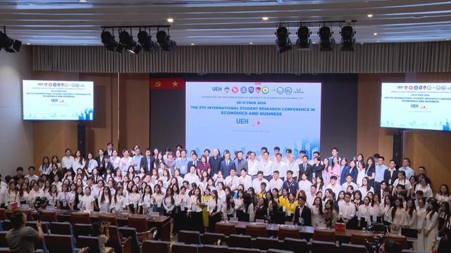 Sinh viên tham gia Hội thảo quốc tế nghiên cứu khoa học lĩnh vực Kinh tế và Kinh doanh SR-ICYREB 2026 tại Đại học Kinh tế TP. Hồ Chí Minh - Ảnh 1.