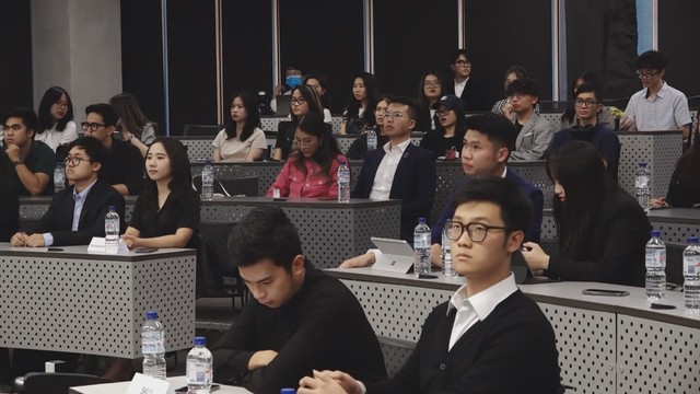 TP. Hồ Chí Minh: Triều cường gây ngập nhiều tuyến đường tại phường Thủ Dầu Một | 60 Giây Sáng ngày 13/10/2026 - Ảnh 2.