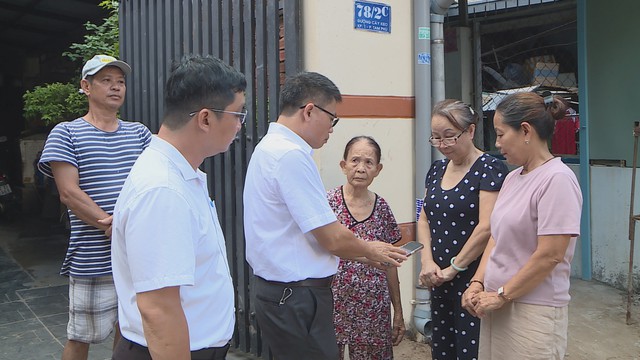 Các địa phương tại TP. Hồ Chí Minh đẩy nhanh sửa chữa, nâng cấp công trình hạ tầng và triển khai cảnh báo ngập sớm cho người dân - Ảnh 1.