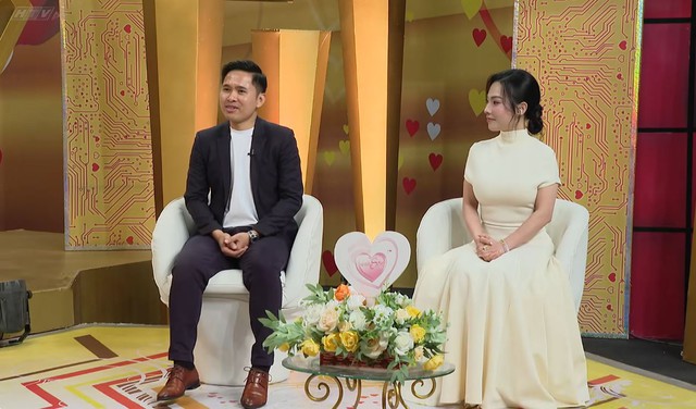Chồng hơn vợ 26 tuổi, cặp đôi được mai mối lại không đúng gu | Tập 40 - Vợ chồng son - Ảnh 2.