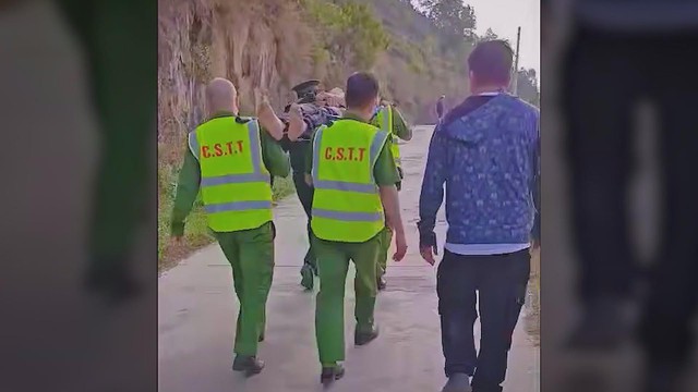 Tuyên Quang: Rơi xuống vực sâu 300 mét, nam thanh niên sống sót thần kỳ  - Ảnh 3.