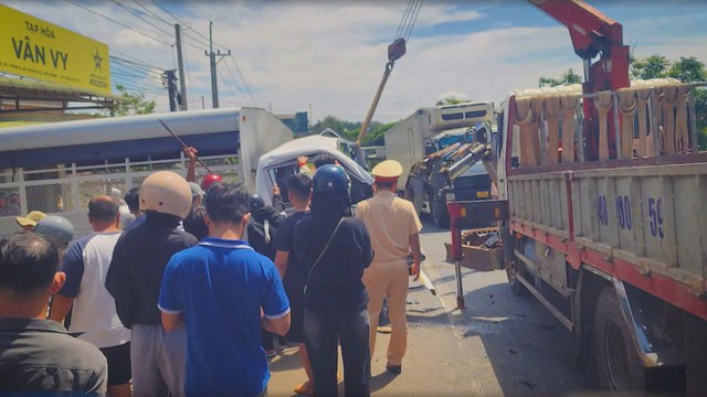 TP. Hồ Chí Minh: triều cường cao bất thường, ảnh hưởng lớn đến sinh hoạt | 60 Giây Sáng ngày 28/10/2026 - Ảnh 3.