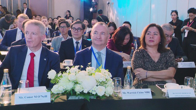 Lãnh đạo TP. Hồ Chí Minh tiếp Phó Chủ nhiệm Trung tâm Nghiên cứu Phát triển Quốc vụ viện Trung Quốc | Thời sự HTV ngày 29/10/2026 - Ảnh 3.