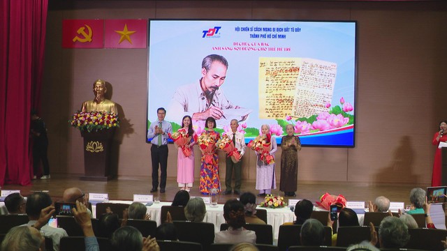 Khai mạc Tuần lễ Doanh nhân và Sách năm 2026 | Thời sự HTV ngày 6/10/2026 - Ảnh 3.