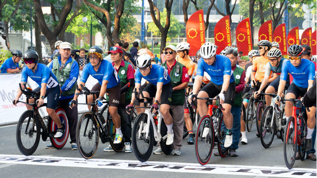 Giải đua xe đạp và roller phong trào: Tưng bừng mừng Đảng, đón Xuân! - Ảnh 1.