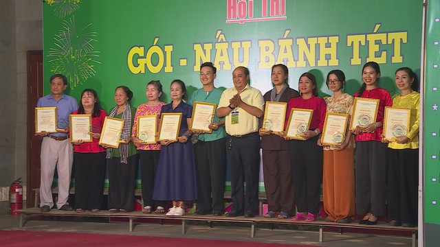 TP. Hồ Chí Minh khai mạc Hội thi "Gói - Nấu bánh tét" lần thứ 14 năm 2026 - Ảnh 3.