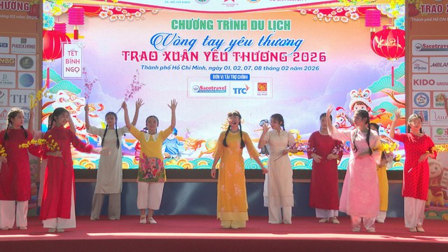 "Vòng tay yêu thương - Trao xuân yêu thương" 2026: Sưởi ấm những phận đời kém may mắn - Ảnh 2.