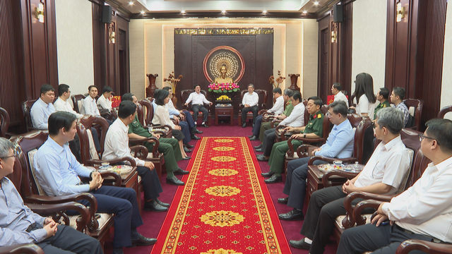 Đoàn công tác tỉnh Tây Ninh chúc Tết TP. Hồ Chí Minh nhân dịp Xuân Bính Ngọ 2026 - Ảnh 1.