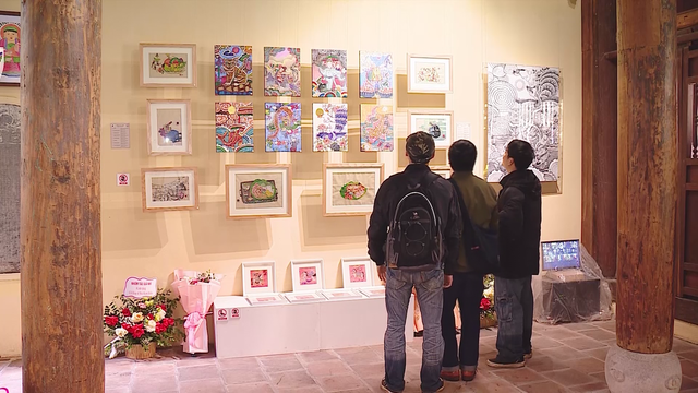 Triển lãm "Sắc màu truyền thống": Khi nghệ sĩ trẻ "đánh thức" giá trị truyền thống giữa phố cổ Hà Nội - Ảnh 3.