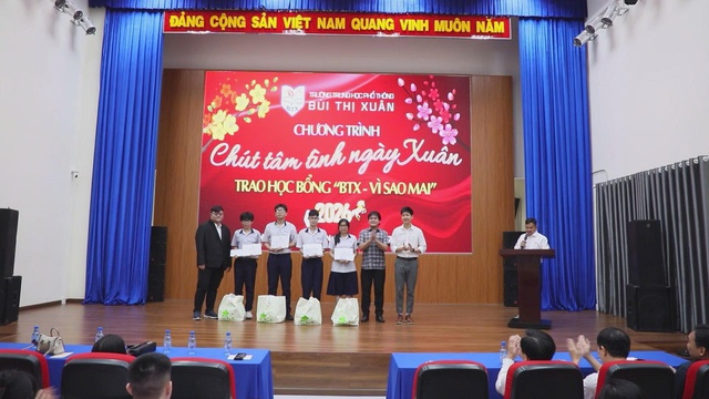 Thời sự Trưa HTV ngày 12/2/2026 | “Mùi Phở” ra mắt trước thềm Tết Bính Ngọ 2026- Ảnh 3.