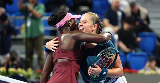 Victoria Mboko và Muchova vào chung kết WTA 1000 Doha Open - Ảnh 1.
