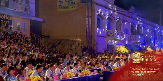 Sắc xuân trên Thành phố Hồ Chí Minh - Ảnh 3.