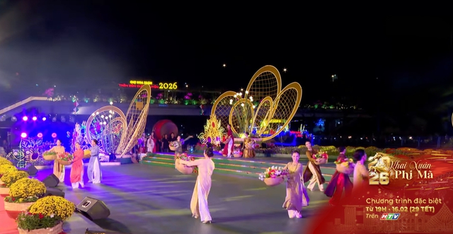 Sắc xuân trên Thành phố Hồ Chí Minh - Ảnh 4.