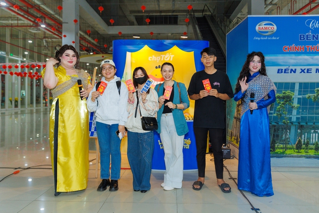 "Hò Lô Tô" tìm việc tại bến xe: Lời giải cho nỗi lo thất nghiệp tháng Giêng- Ảnh 1.