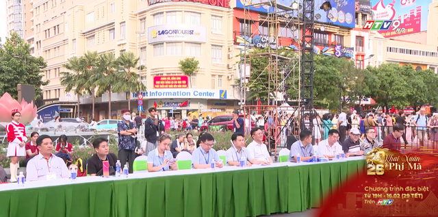 TP. Hồ Chí Minh: Đường sách Tết đậm bản sắc Việt sẵn sàng khai mạc- Ảnh 1. TP. Hồ Chí Minh: Đường sách Tết đậm bản sắc Việt sẵn sàng khai mạc- Ảnh 1.