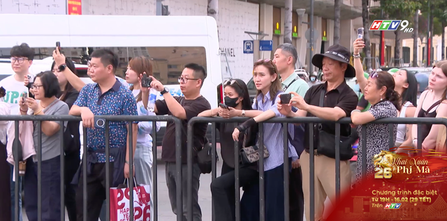 TP. Hồ Chí Minh: Đường sách Tết đậm bản sắc Việt sẵn sàng khai mạc- Ảnh 4. TP. Hồ Chí Minh: Đường sách Tết đậm bản sắc Việt sẵn sàng khai mạc- Ảnh 4.