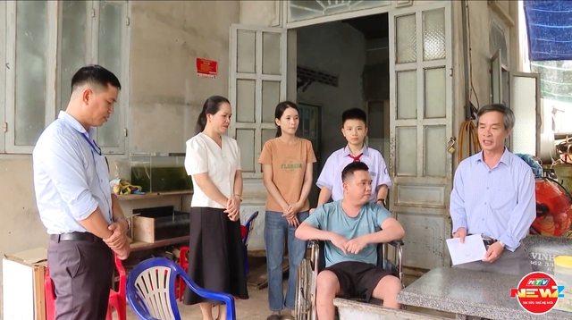 Chung tay mang Tết ấm đến học sinh nghèo- Ảnh 3. Chung tay mang Tết ấm đến học sinh nghèo- Ảnh 3.