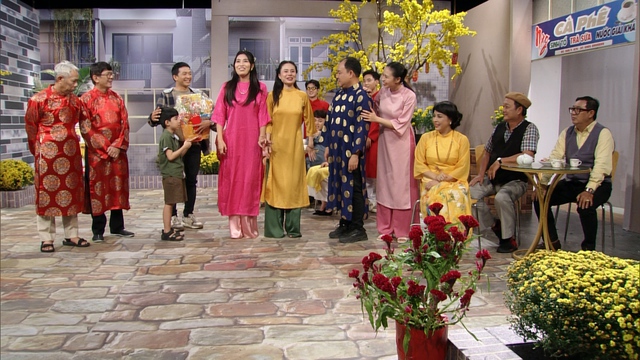 Hài kịch HTV Tết  2026: "Lấy may lấy lộc" - Cái kết bất ngờ từ cuộc đua sĩ diện- Ảnh 3.