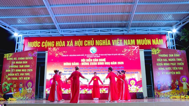 Thời sự Trưa HTV ngày /2/2026 | EVNSPC chuẩn bị kỹ phương án bảo đảm điện dịp Tết  - Ảnh 3.