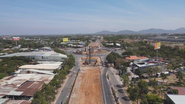 60 Giây ngày 14/2/2026 | Xuân trên những công trình mở lối tương lai  - Ảnh 1.