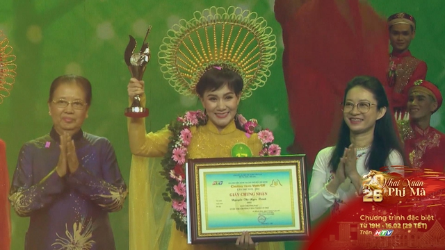 Giữ lửa cải lương mỗi mùa Xuân: Từ Chuông vàng vọng cổ đến Vầng trăng cổ nhạc- Ảnh 2. Giữ lửa cải lương mỗi mùa Xuân: Từ Chuông vàng vọng cổ đến Vầng trăng cổ nhạc- Ảnh 2.