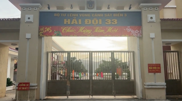 Mùa xuân nơi đầu sóng của những người lính Cảnh sát biển- Ảnh 1. Mùa xuân nơi đầu sóng của những người lính Cảnh sát biển- Ảnh 1.