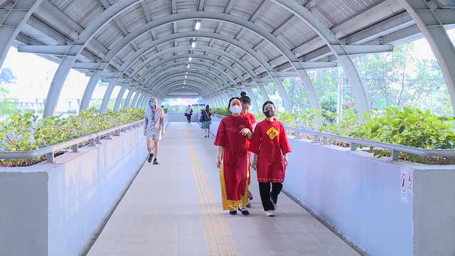 Hành trình du xuân: Trải nghiệm TP. Hồ Chí Minh bằng Metro - Ảnh 1.
