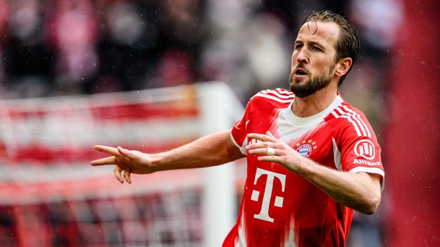 Harry Kane ghi bàn thứ 502 giúp Bayern thắng Frankfurt - Ảnh 1.