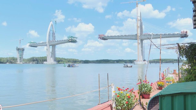 Đón Tết trên sông Thị Vải: Những người giữ nhịp an toàn tại khu vực thi công cầu Phước An - Ảnh 3.