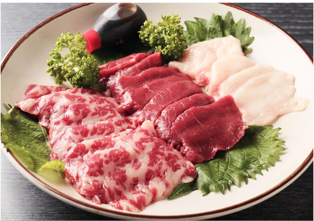 Mùa Xuân gõ cửa: Ngắm hoa anh đào khoe sắc tại Kyoshu Nhật Bản  - Ảnh 4.