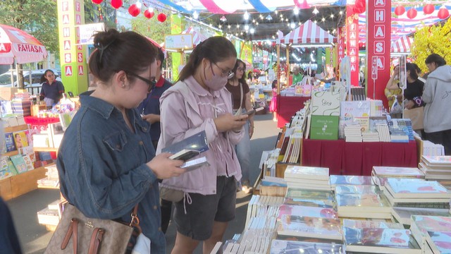 Dấu ấn không gian văn hóa đọc trong những ngày xuân  - Ảnh 4.