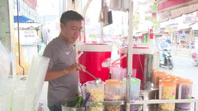 TP. Hồ Chí Minh: Tín dụng chính sách tiếp sức cho gần 400.000 hộ dân thoát nghèo bền vững - Ảnh 1.