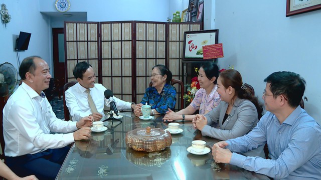 Kỷ niệm 71 năm Ngày Thầy thuốc Việt Nam: Tiếp nối lời dạy của Chủ tịch Hồ Chí Minh, xây dựng nền y tế hiện đại và nhân văn - Ảnh 4.