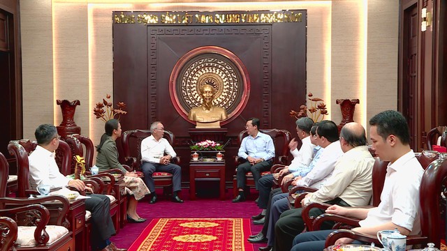 Thường trực Thành ủy TP. Hồ Chí Minh tiếp Tổng Lãnh sự Lào nhân dịp Tết Nguyên đán - Ảnh 1.