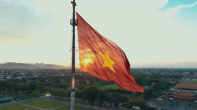 Kỷ niệm 96 năm thành lập Đảng: Khởi tạo kỷ nguyên vươn mình của dân tộc - Ảnh 3.