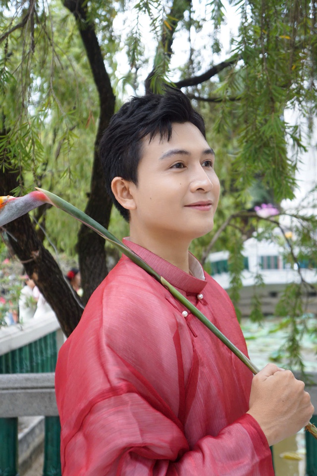 Diễn viên – MC Cao Di: Gói ghém yêu thương trong “Mẻ bánh mùa Xuân” - Ảnh 10.