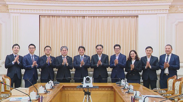 Thời sự HTV ngày 4/2/2026 | Thiếu nguyên liệu, doanh nghiệp chế biến thủy sản hoạt động cầm chừng - Ảnh 3.