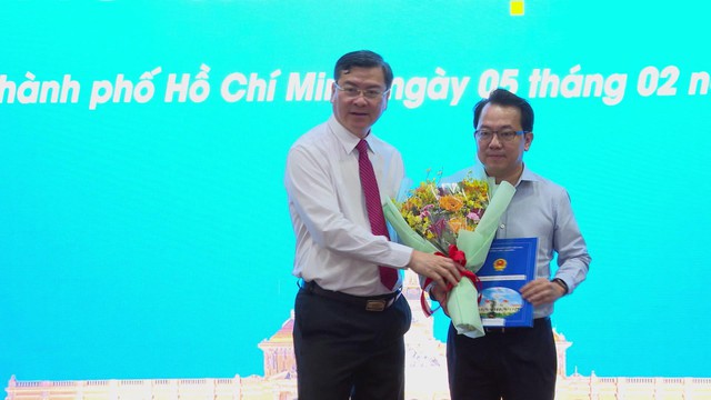Thời sự Trưa HTV ngày 5/2/2026 I Phó Chủ tịch UBND TP. Hồ Chí Minh Nguyễn Công Vinh trao quyết định cán bộ- Ảnh 1.